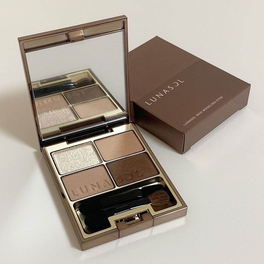 スキンモデリングアイズ/LUNASOL/アイシャドウパレットを使ったクチコミ（2枚目）