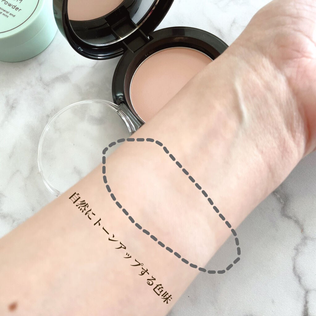 ポアブラー パクト/innisfree/プレストパウダーを使ったクチコミ(6枚目)