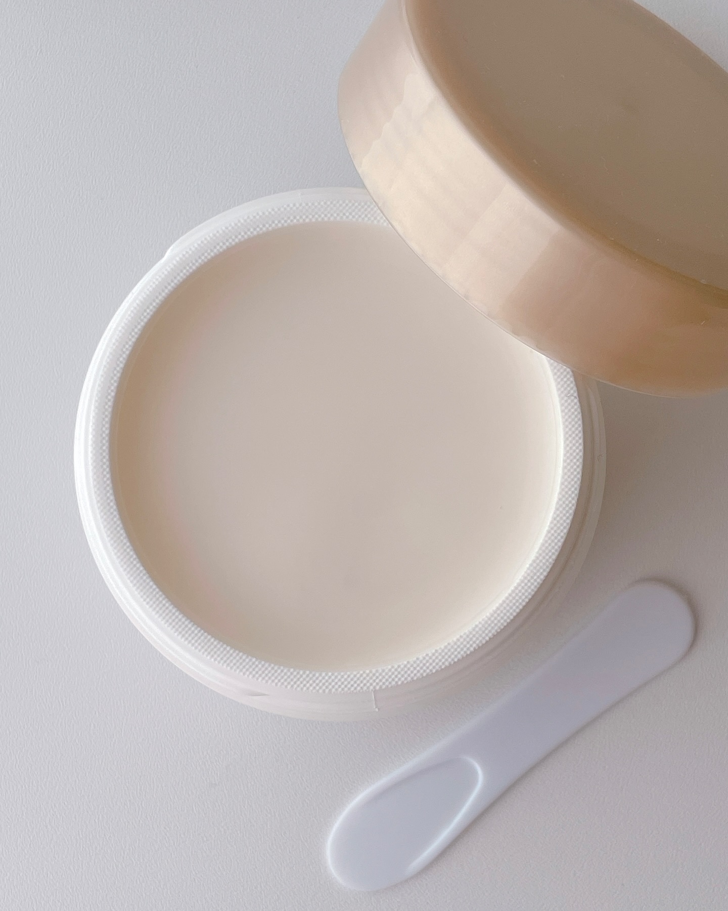 ミルキージェル エンリッチ LF/アベンヌ/フェイスクリームを使ったクチコミ（2枚目）