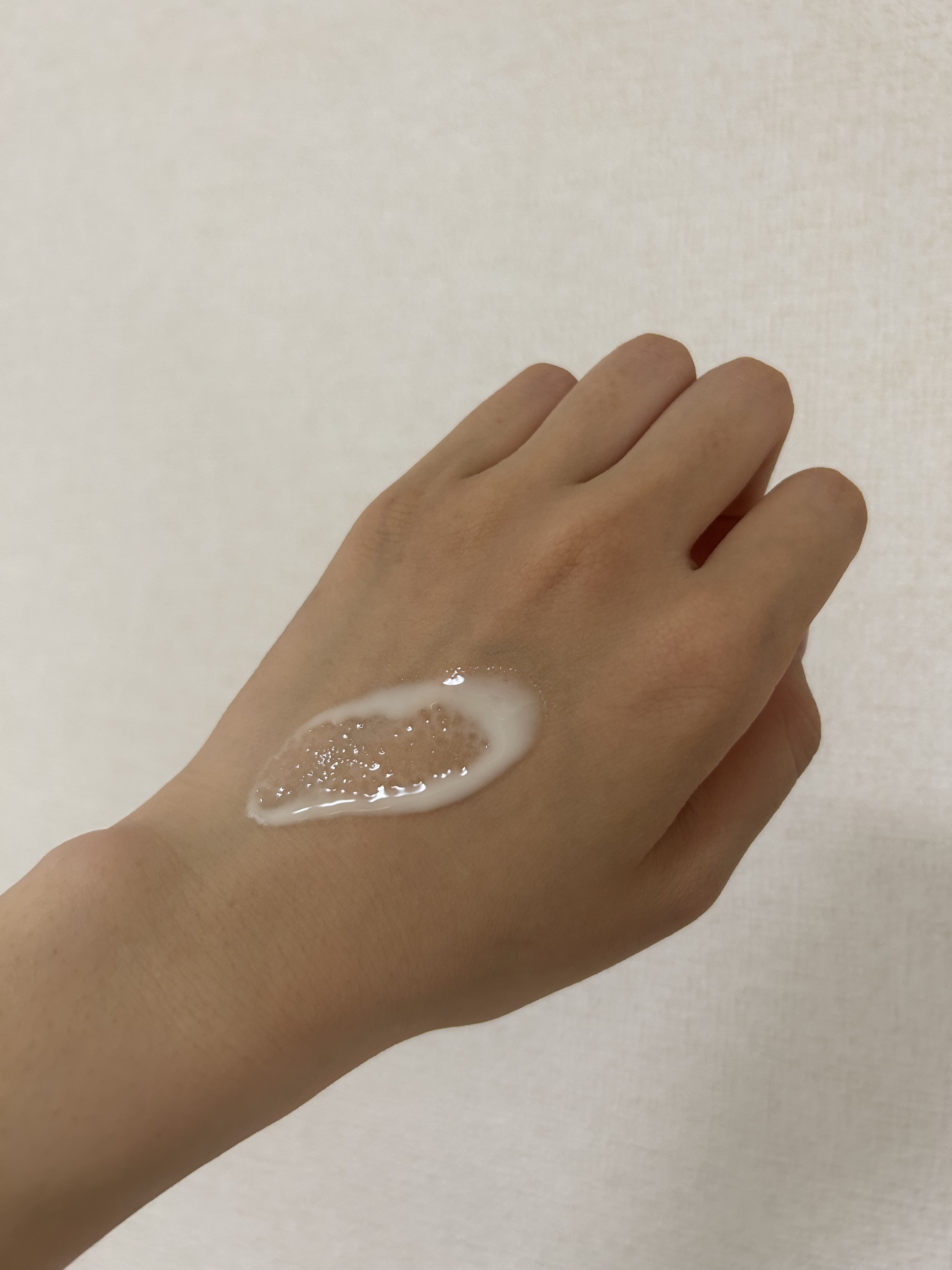 ニベアUV ディープ プロテクト＆ケア ジェル/ニベア/日焼け止めジェルを使ったクチコミ（2枚目）