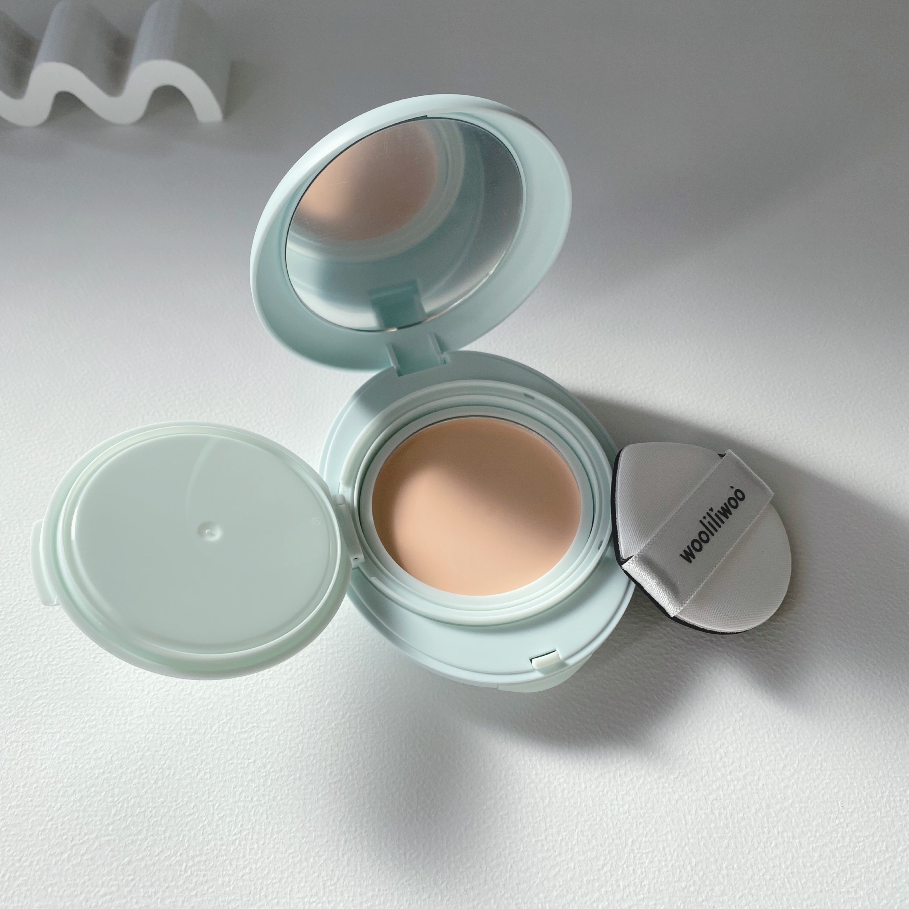 ベージュサンバーム/wooliliwoo/化粧下地を使ったクチコミ（3枚目）