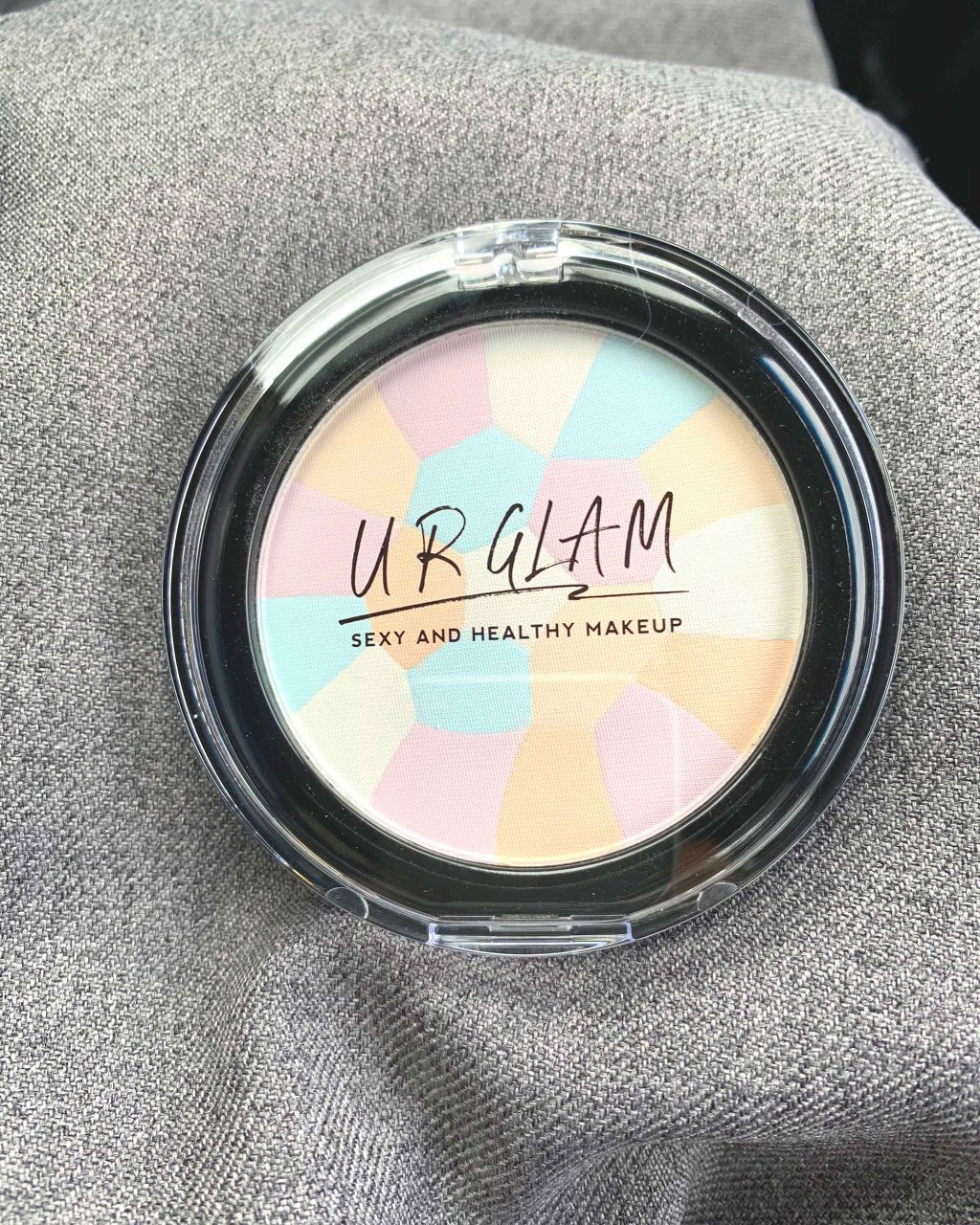 宵ちゃん on LIPS 「こんにちは、今日の購入品はDAISO URgmailセクシーア..」(1枚目)