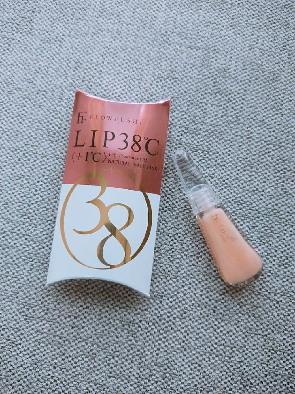 38°C / 99°F リップトリートメント (リップ美容液)/UZU BY FLOWFUSHI/リップケアを使ったクチコミ（1枚目）