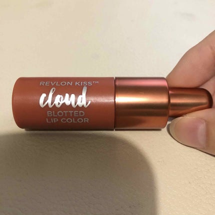 キス クラウド ブロッテッド リップ カラー/REVLON/口紅を使ったクチコミ(2枚目)