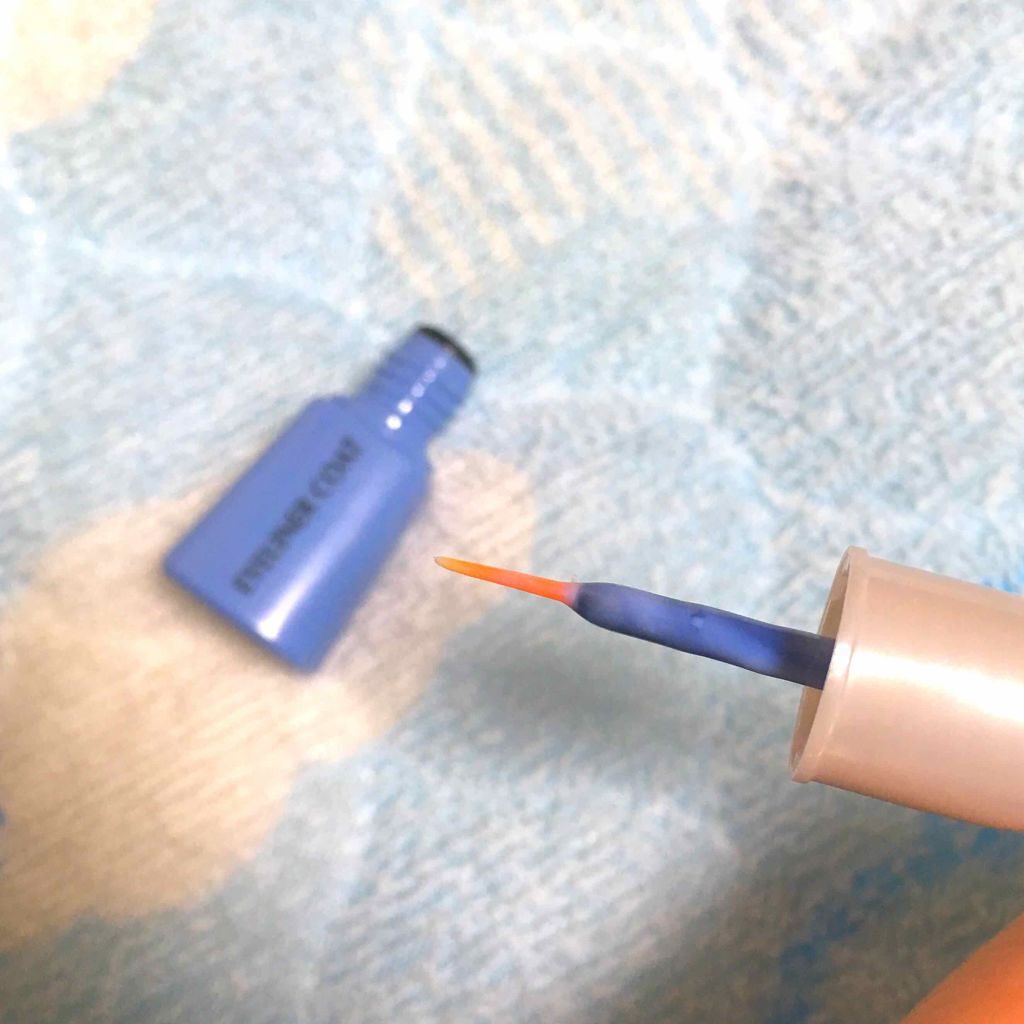 DAISO エルファー アイライナーコートのクチコミ「ザ・ダイソー アイライナーコート

ちょっと前にTwitterで見かけて購入しました。
私は目.....」（2枚目）