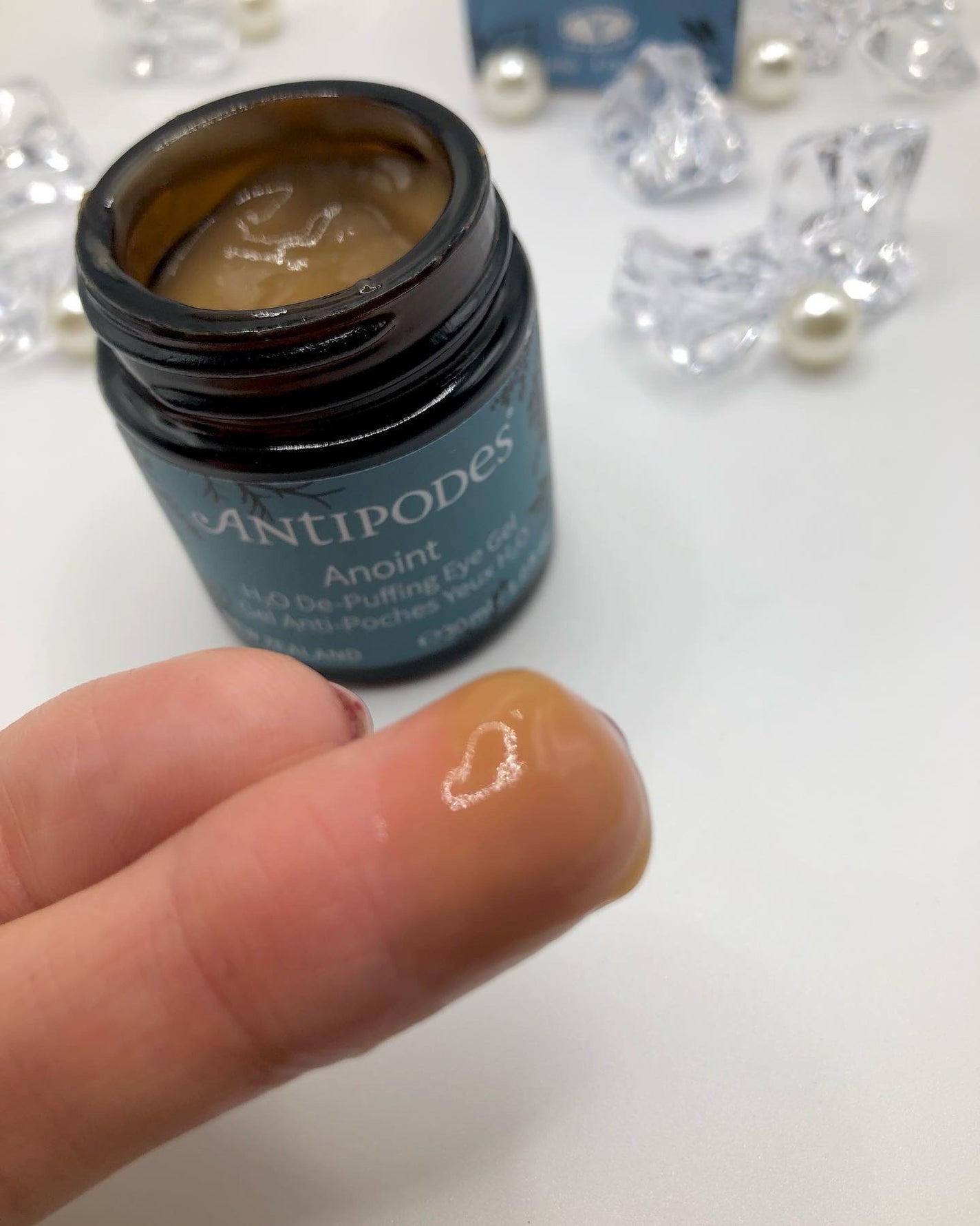 アノイント H2O ディパッフィング アイジェル/Antipodes/アイケア・アイクリームを使ったクチコミ(4枚目)