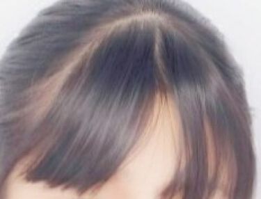 ニベアクリーム ニベアの口コミ ニベア青缶画像は私の前髪成長期間の写真でー By Lips