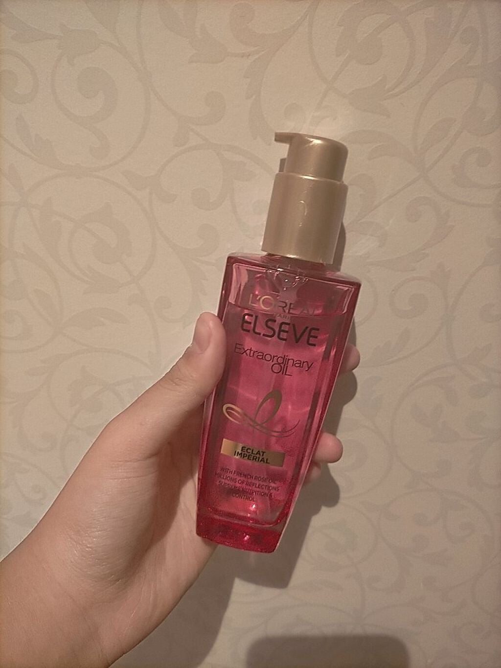 エクストラオーディナリー オイル エクラアンペリアル 艶髪オイル/ロレアル パリ/ヘアオイルを使ったクチコミ(2枚目)