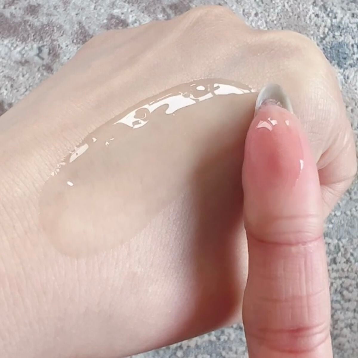 ホワイトロジスト ネオジェネシス ブライトニング コンセントレイト/DECORTÉ/美容液を使ったクチコミ(5枚目)