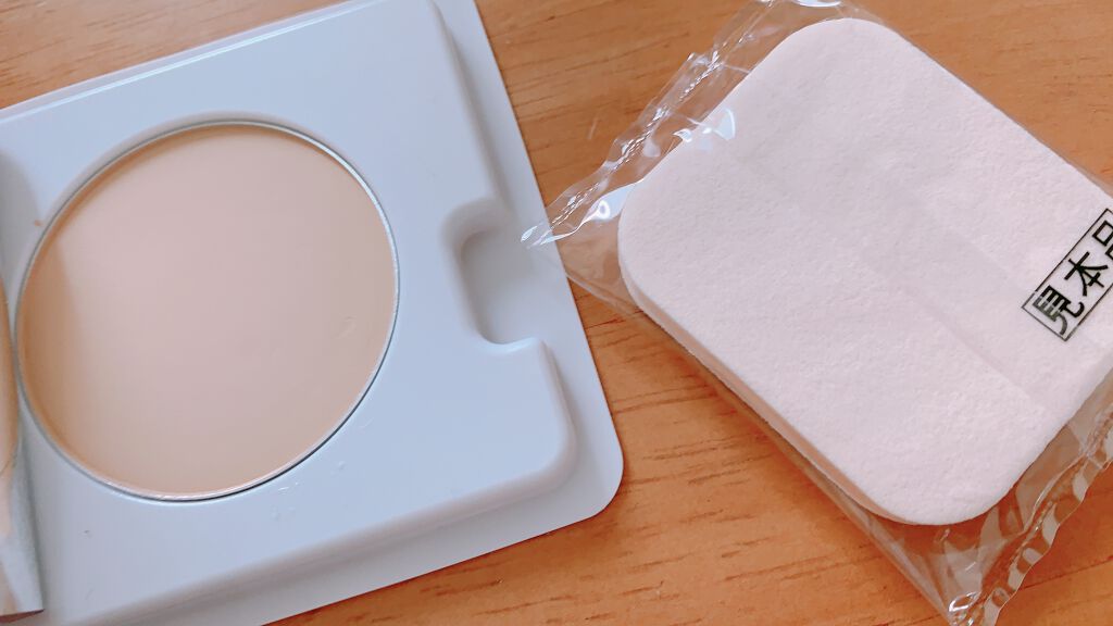 シルキー フィット/COVERMARK/パウダーファンデーションを使ったクチコミ(3枚目)