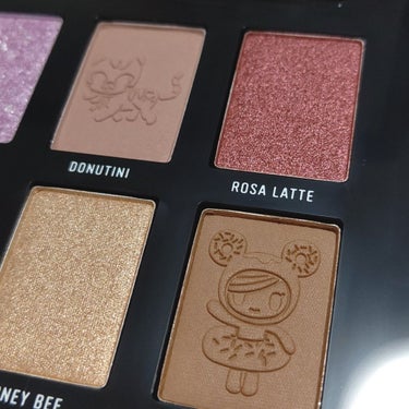 BOBBI BROWN コスモ ユニバース アイシャドウ パレットのクチコミ「ボビイブラウン  コスモユニバースアイシャドウパレット 

オンライン限定発売の商品✨初日にポ.....」（3枚目）