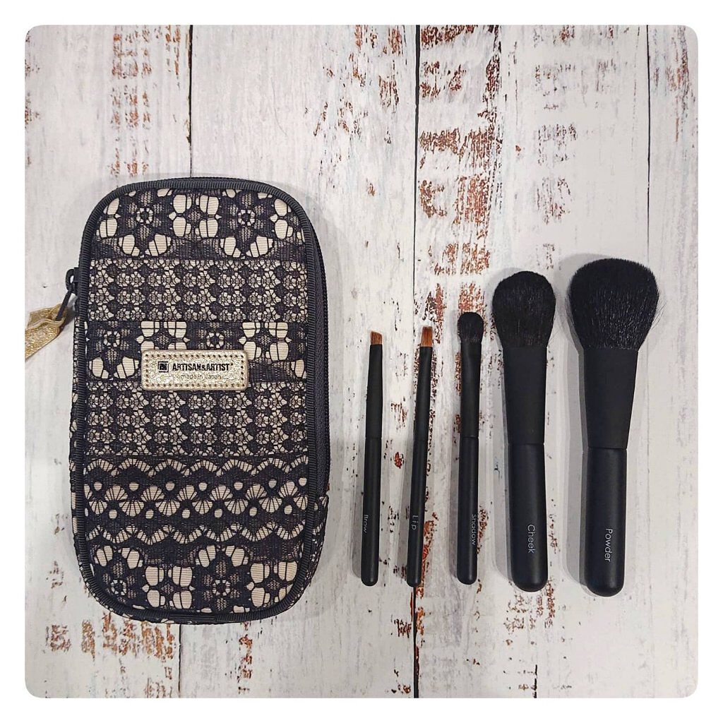 コスメポーチ/ARTISAN＆ARTIST(アルティザン・アンド・アーティスト)/化粧ポーチを使ったクチコミ（1枚目）