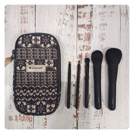 コスメポーチ/ARTISAN&ARTIST(アルティザン・アンド・アーティスト)/化粧ポーチを使ったクチコミ(1枚目)