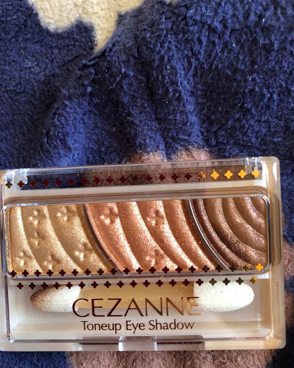トーンアップアイシャドウ/CEZANNE/アイシャドウパレットを使ったクチコミ(1枚目)