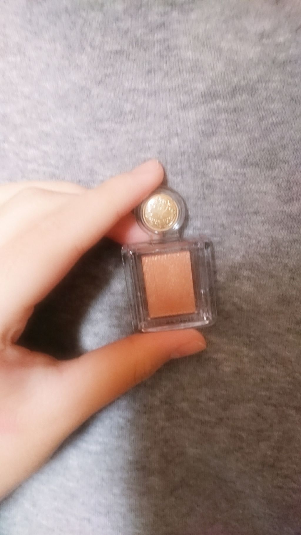 シャドーカスタマイズ/MAJOLICA MAJORCA/単色アイシャドウを使ったクチコミ(1枚目)