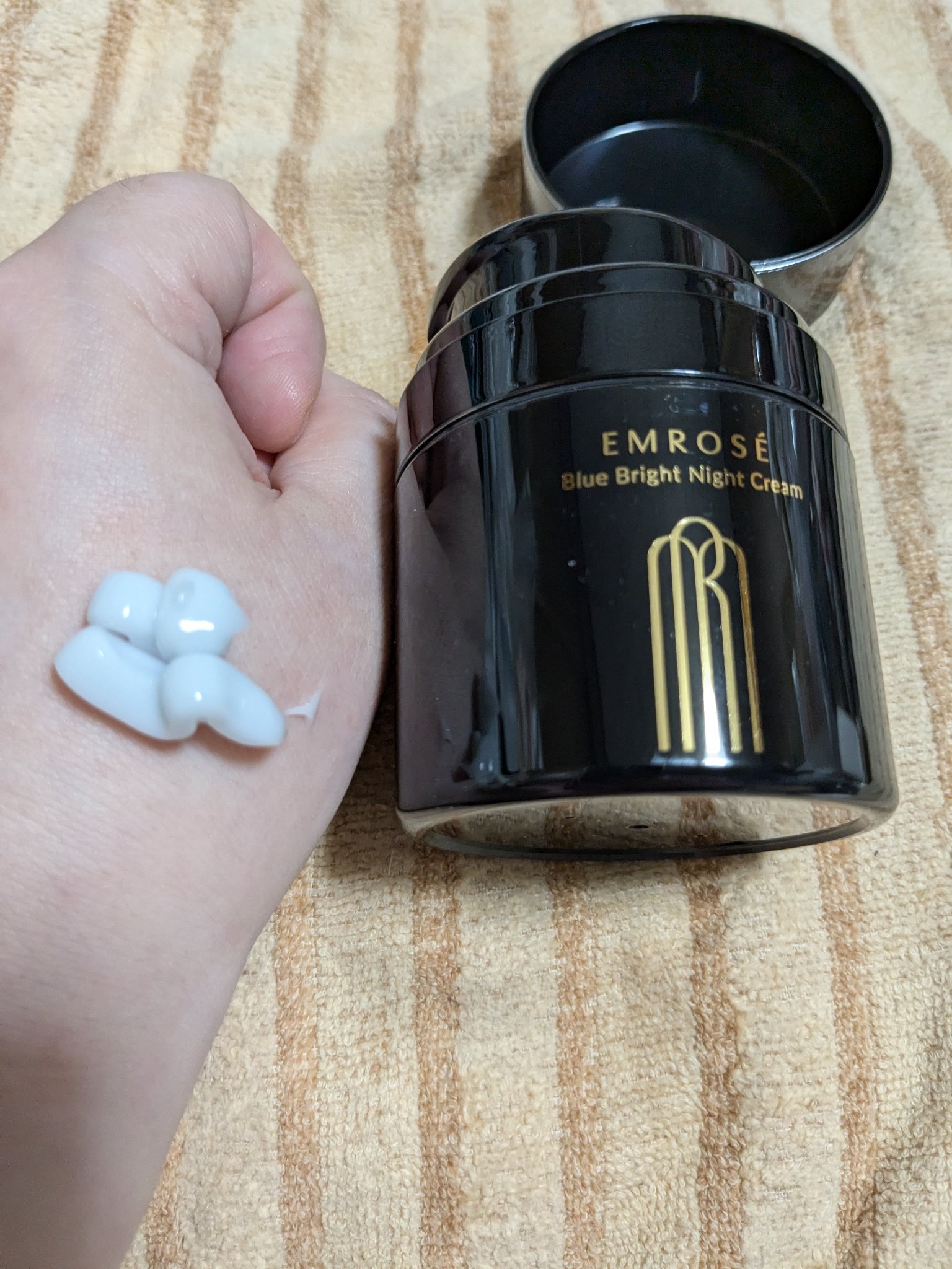 ブルーブライトナイトクリーム/EMROSÉ/フェイスクリームを使ったクチコミ（3枚目）