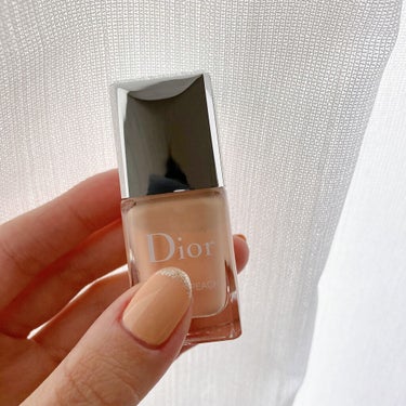 ディオール ヴェルニ 331 ミネラル ピーチ (スプリング コレクション2022数量限定色)（生産終了）/Dior/マニキュアを使ったクチコミ（2枚目）