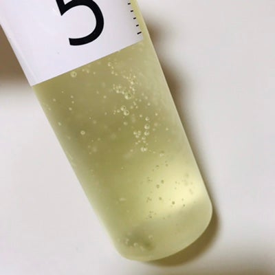 5番 白玉グルタチオンCエッセンシャルトナー/numbuzin/化粧水を使ったクチコミ(3枚目)