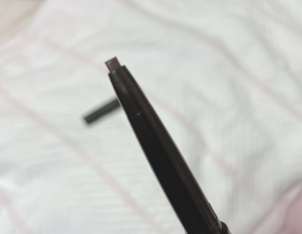 ブラシ付きアイブロウ繰り出し/CEZANNE/アイブロウペンシルを使ったクチコミ（2枚目）