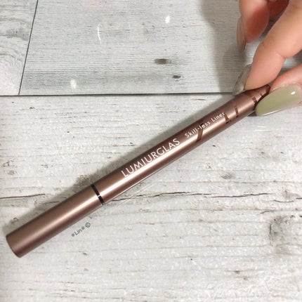 スキルレスライナー/LUMIURGLAS/リキッドアイライナーを使ったクチコミ(4枚目)