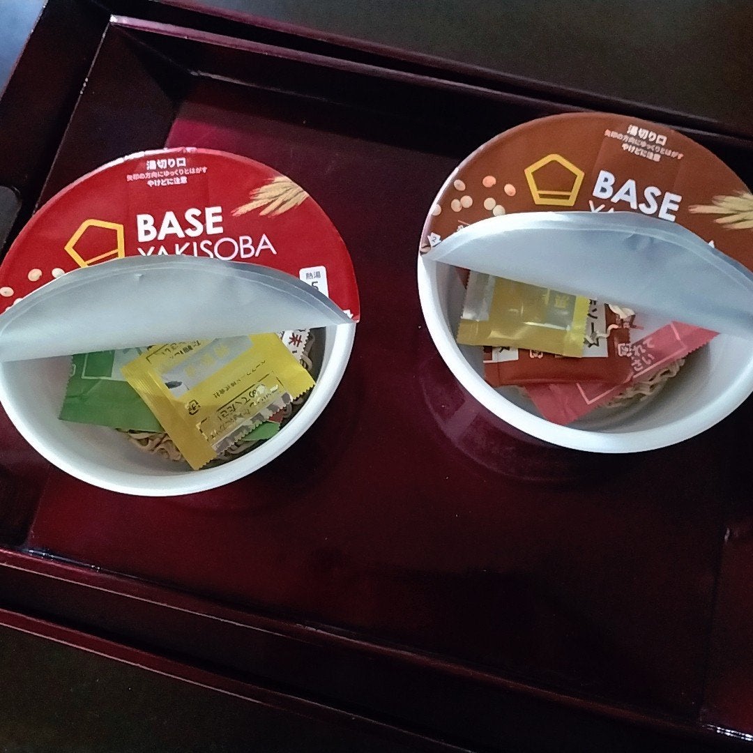 mcgroupakiko on LIPS 「「BASEYAKISOBA」シリーズよりREBORN版」として..」(3枚目)