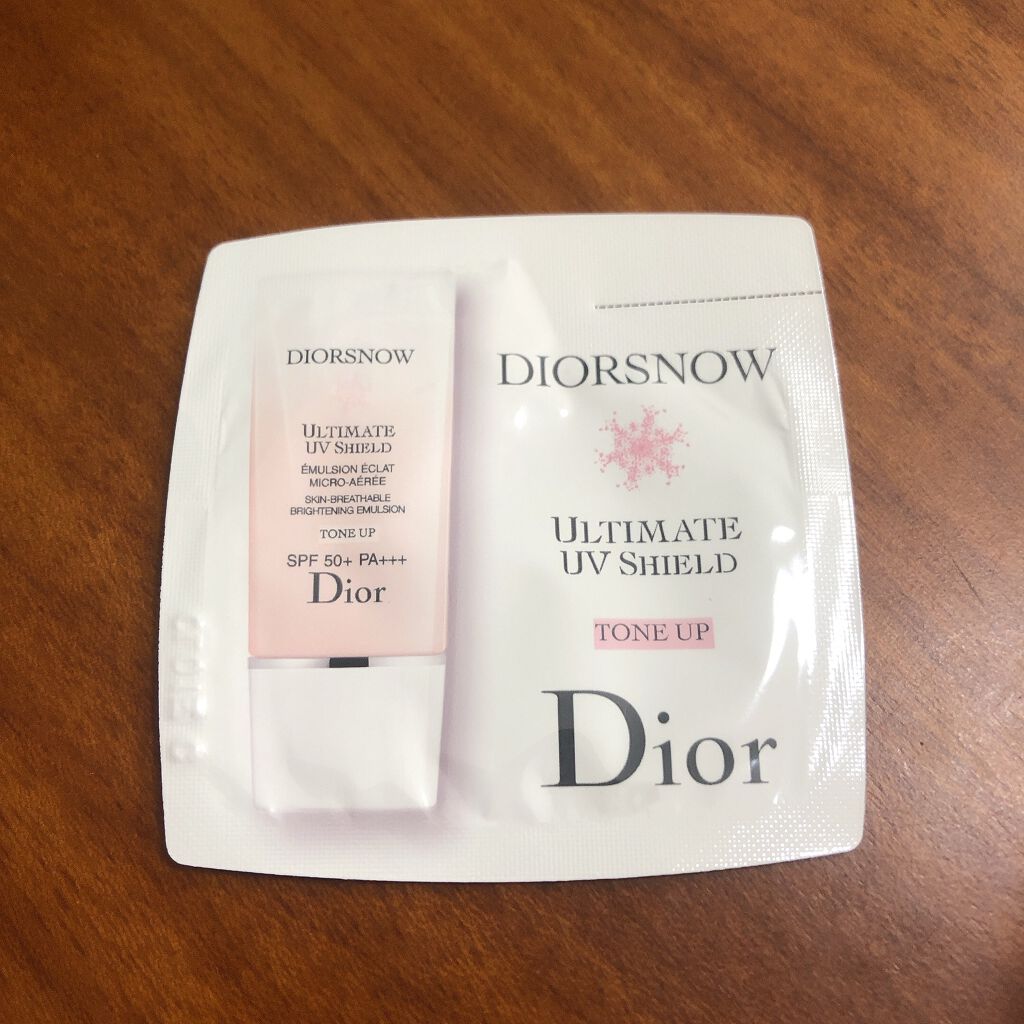 【旧】スノー UVシールド トーンアップ 50+/Dior/日焼け止めミルクを使ったクチコミ(1枚目)