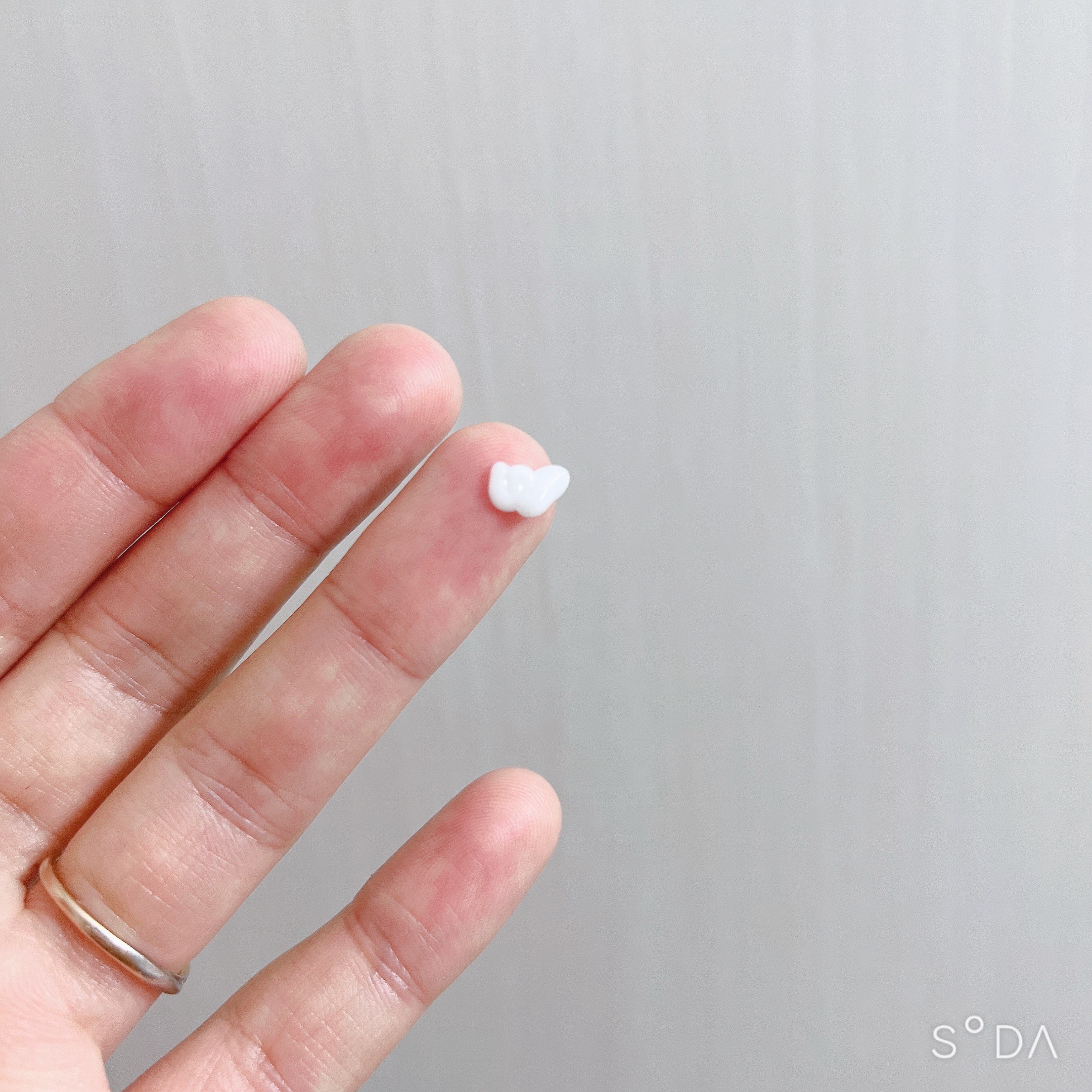 ブラックライスバクチオールアイクリーム/haruharu wonder/アイケア・アイクリームを使ったクチコミ（3枚目）