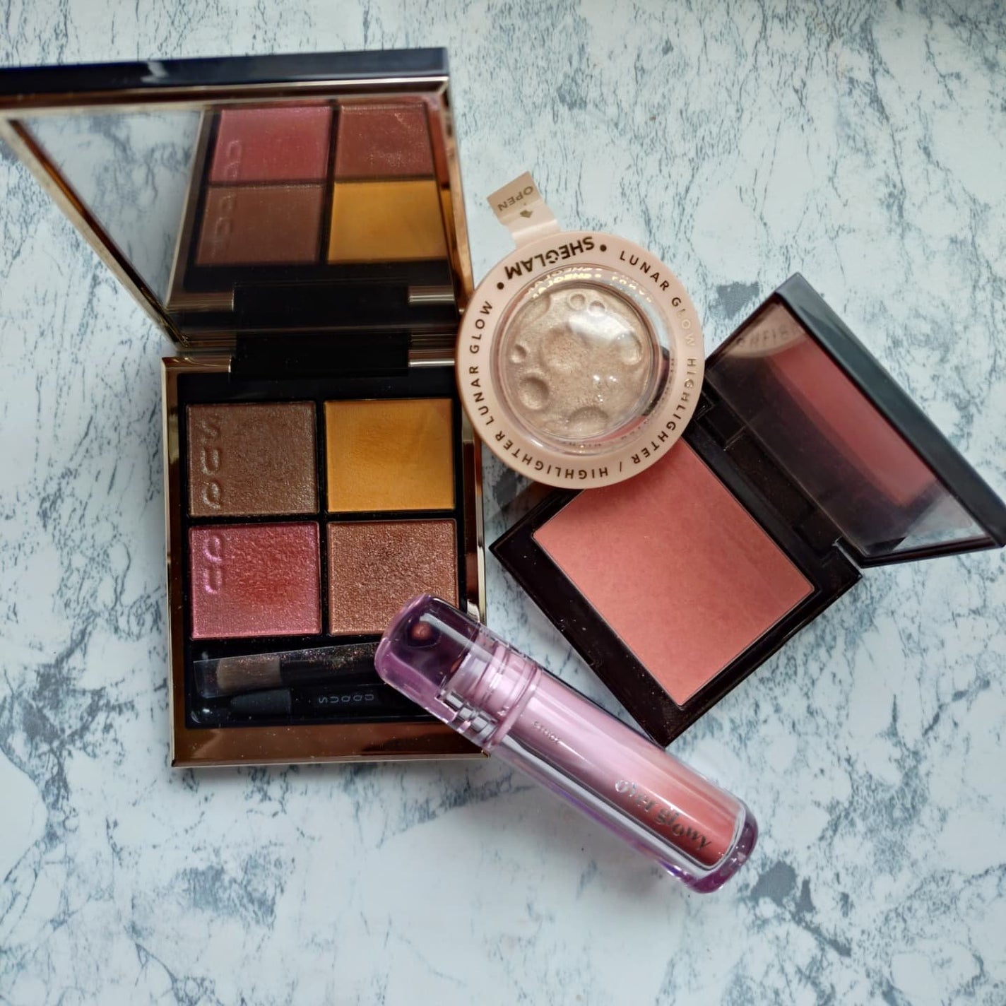 シグニチャー カラー アイズ/SUQQU/アイシャドウパレットを使ったクチコミ(3枚目)