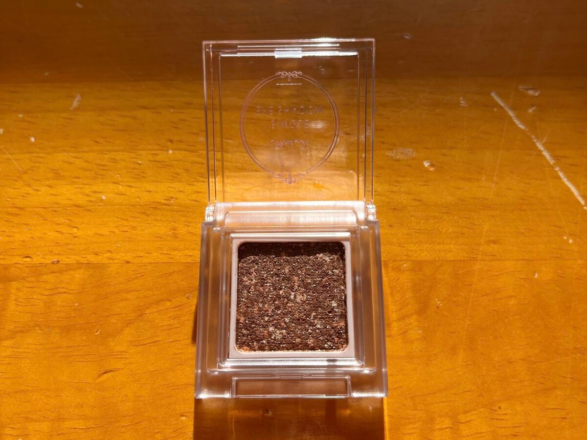 パラドゥ シングルアイシャドウ /パラドゥ/単色アイシャドウを使ったクチコミ(3枚目)