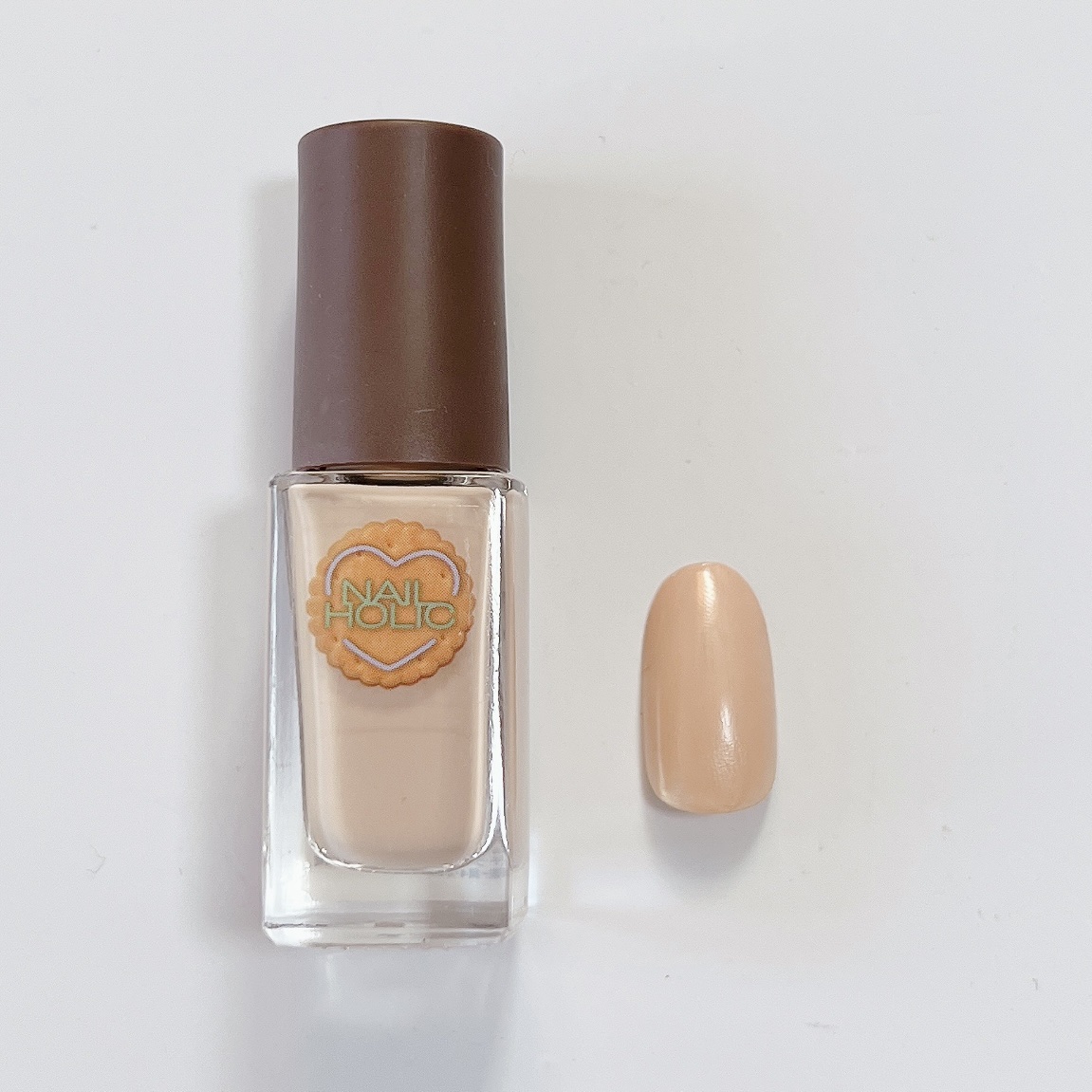 ネイルホリック リミテッドカラー Winter Sweet Biscuit BE339  温もりビスケット /ネイルホリック/マニキュアを使ったクチコミ（3枚目）