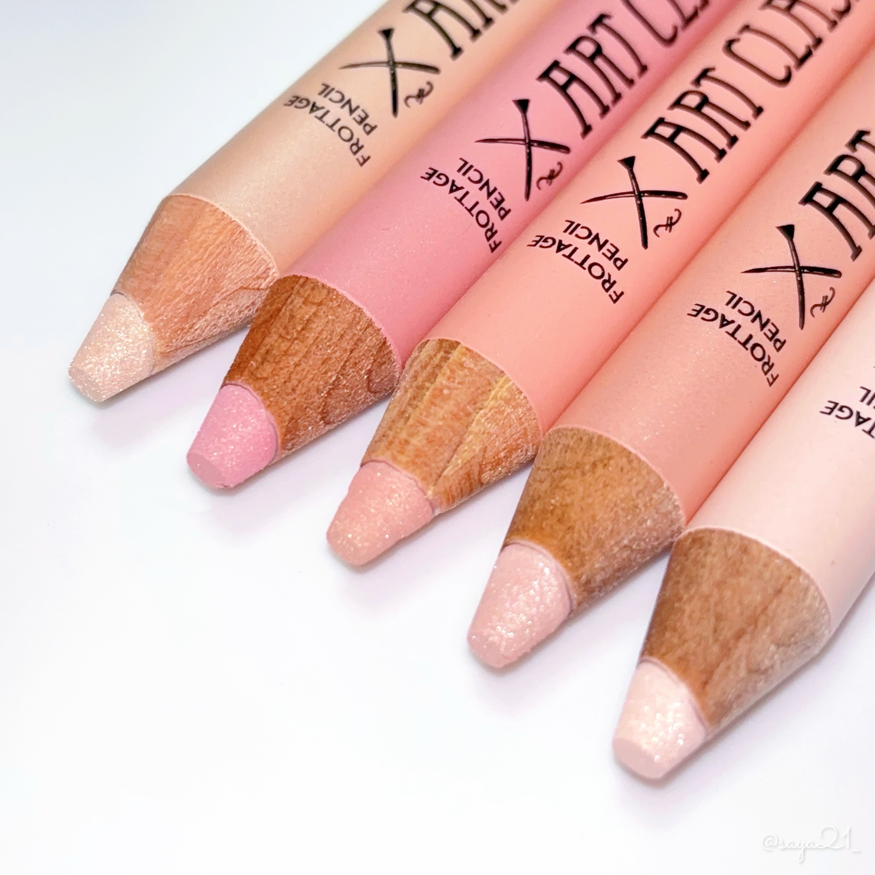 アートクラス フロッタージュペンシル/too cool for school/スティックアイシャドウを使ったクチコミ（2枚目）