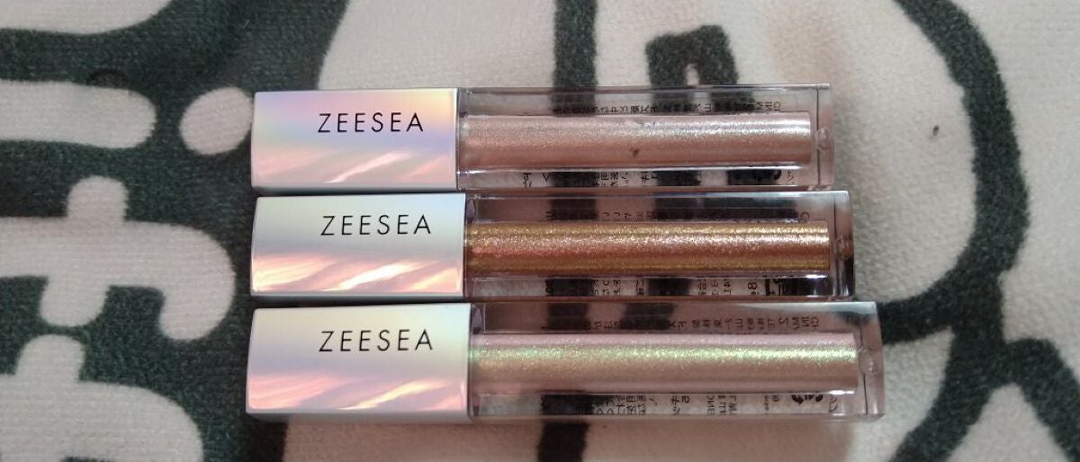 ダイヤモンドシリーズ 星空リキッドアイシャドウ/ZEESEA/リキッドアイシャドウを使ったクチコミ(1枚目)