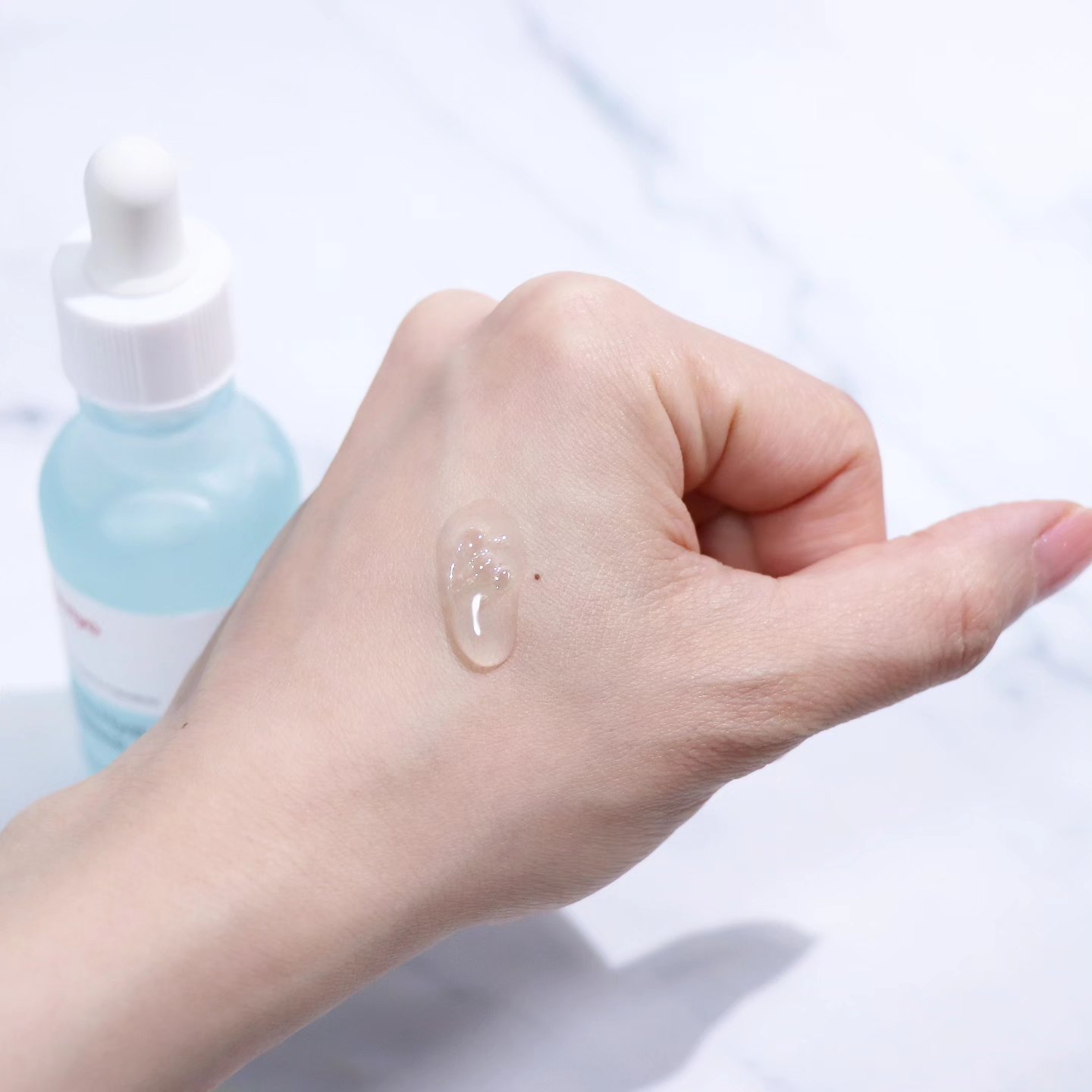 マイクロヒアルロンエッセンス/manyo/美容液を使ったクチコミ（3枚目）