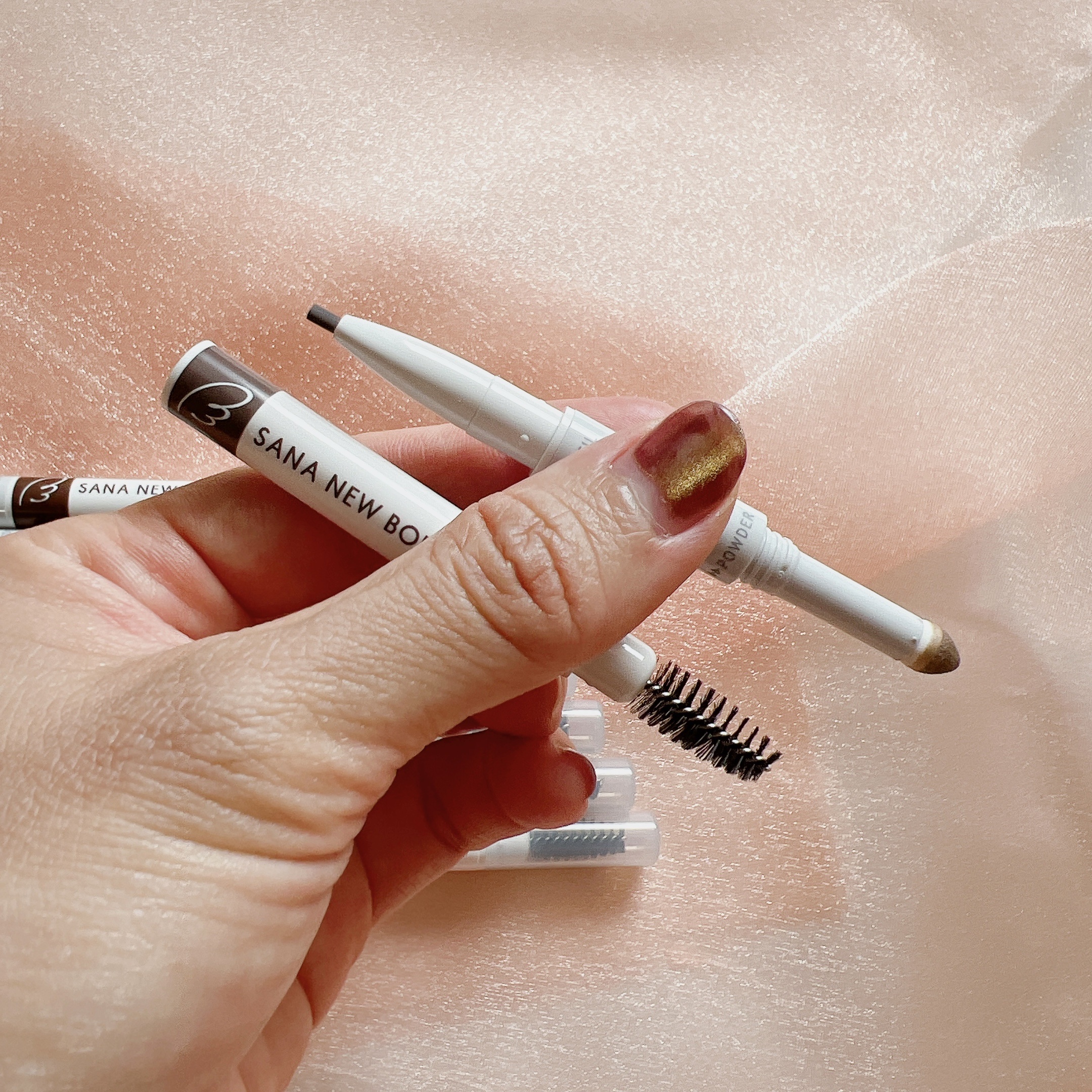 サナ ニューボーン パーフェクトアイブロウ/サナ ニューボーン/アイブロウペンシルを使ったクチコミ（3枚目）