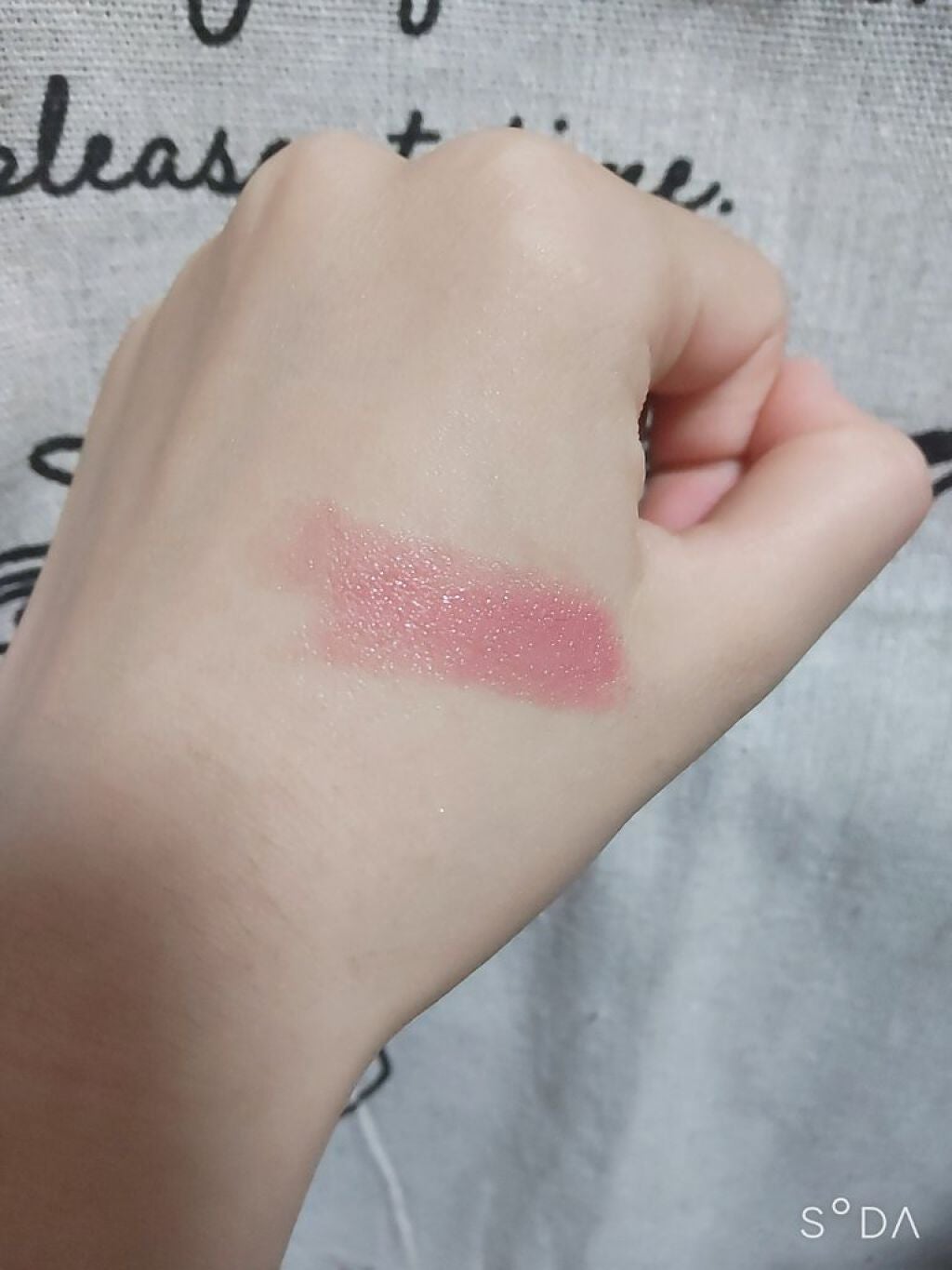 ラスティンググロスリップ/CEZANNE/口紅を使ったクチコミ(7枚目)