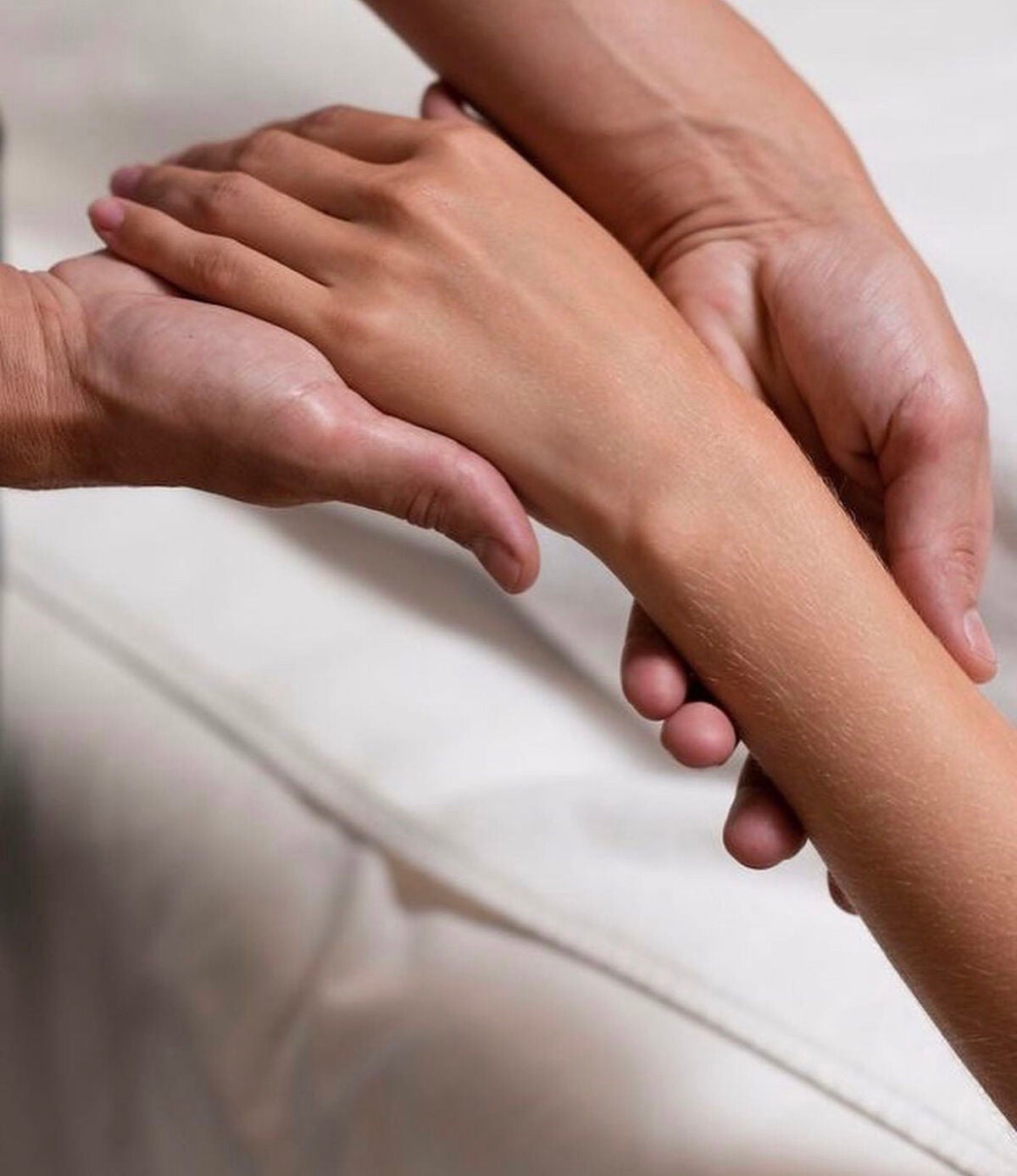 るる on LIPS 「皆さんこんちには!ヴィーナスアカデミー(美容学校)です🤗完全無..」(6枚目)