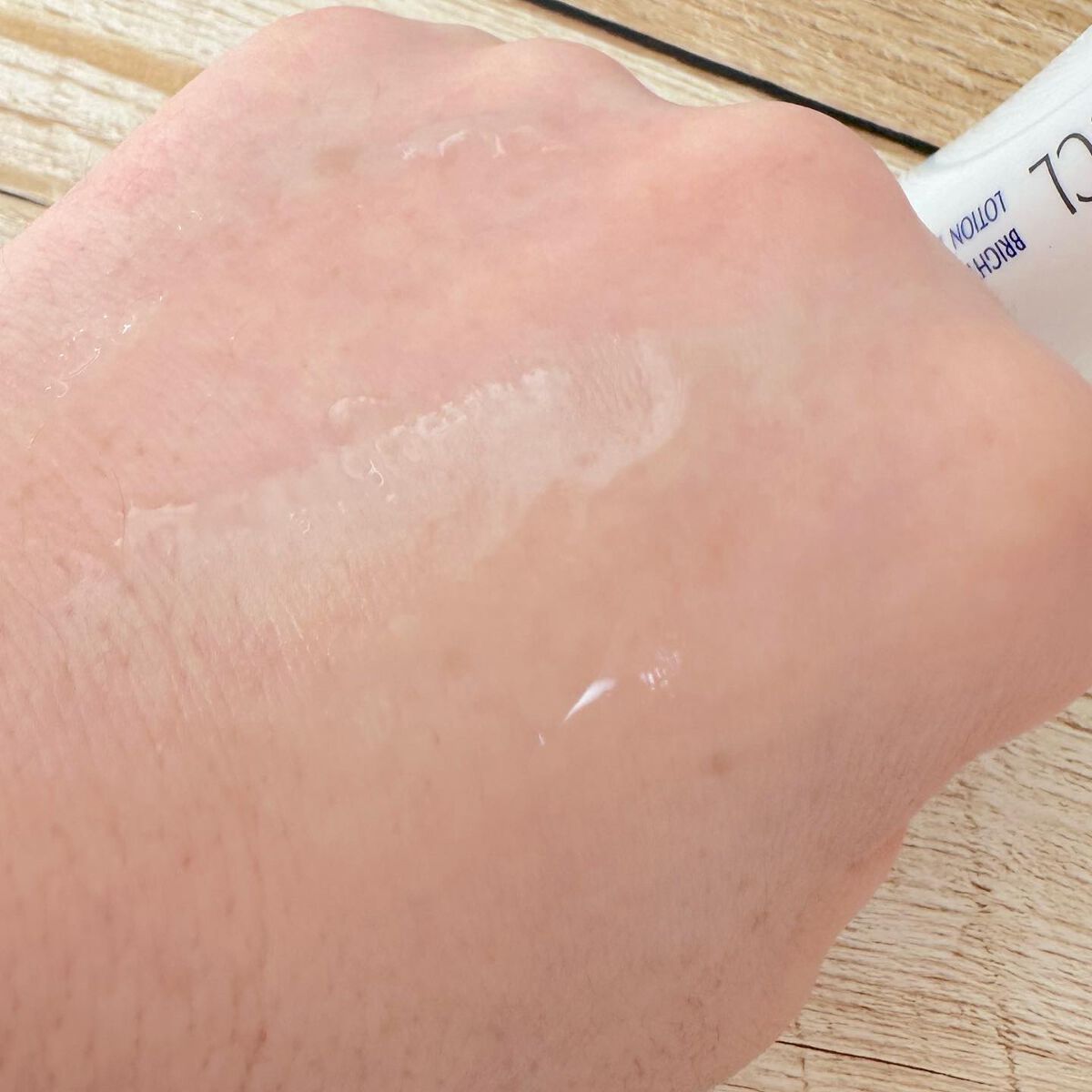 ブライトニング 化粧液 II しっとり＜医薬部外品＞/ファンケル/化粧水を使ったクチコミ（3枚目）