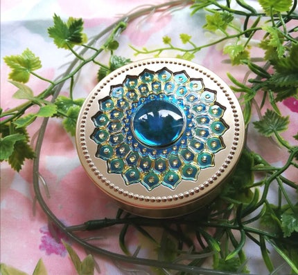 ANNA SUI ブライトニング フェイス パウダーのクチコミ「ANNASUI ブライトニングフェイスパウダー(ミニ) 9g 4500円+税
レフィル、パウダ.....」(1枚目)