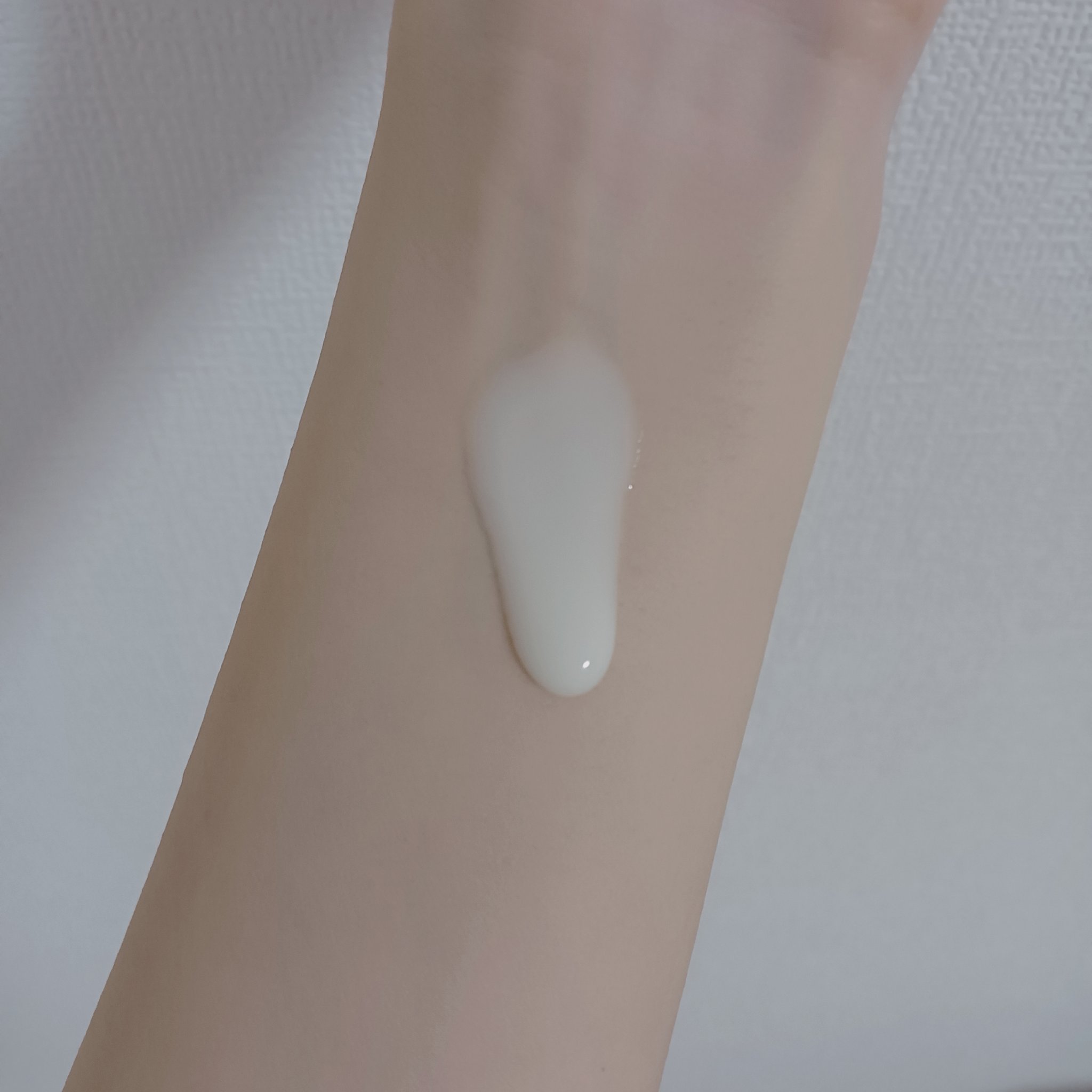 ニベアUV ディープ プロテクト＆ケア ジェル/ニベア/日焼け止めジェルを使ったクチコミ（2枚目）