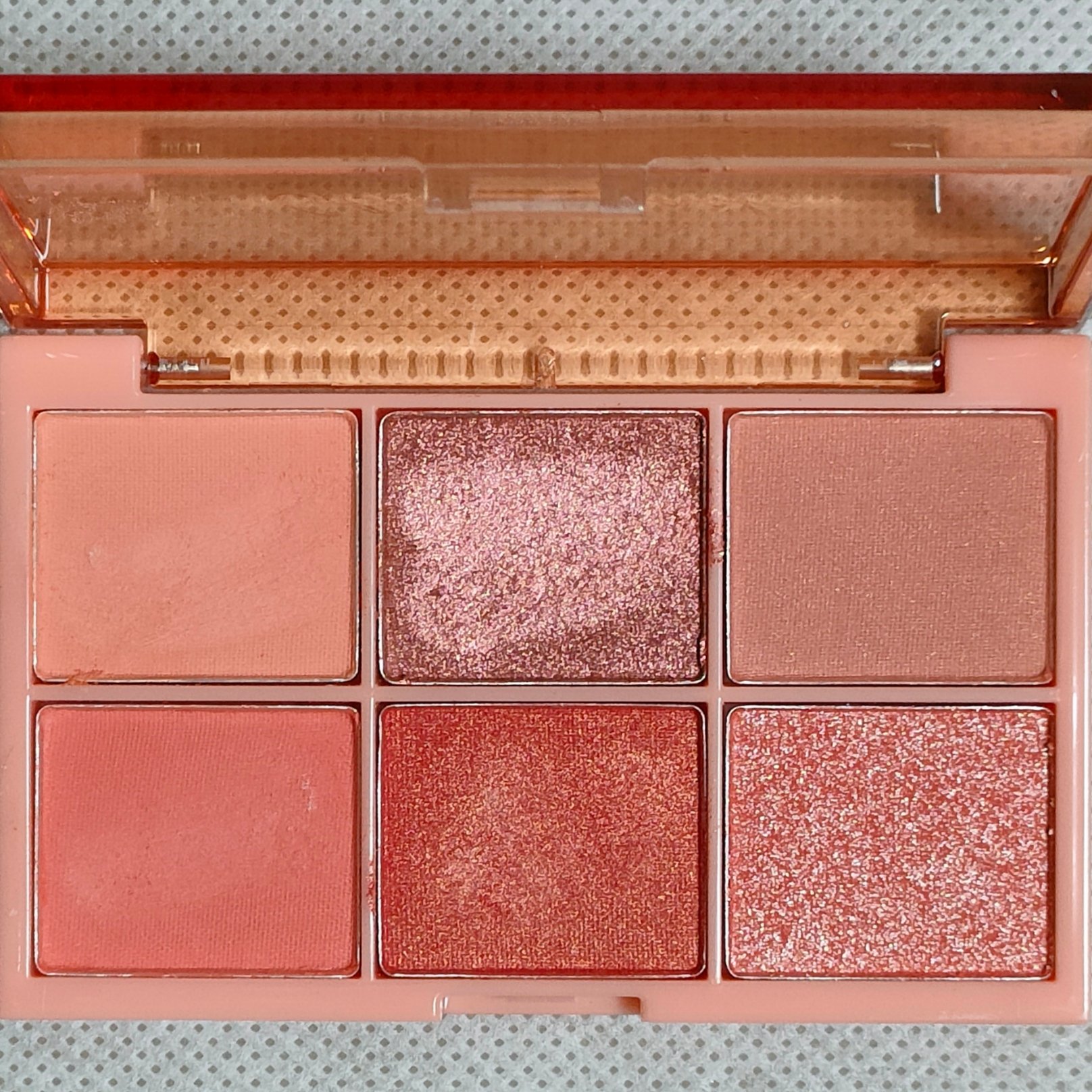 アイ グリッター/ANNA SUI/単色アイシャドウを使ったクチコミ（3枚目）