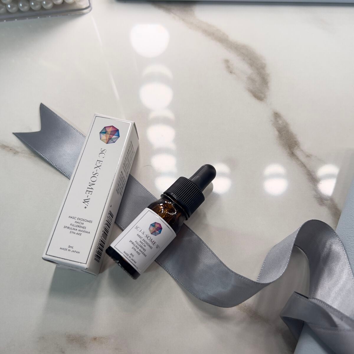 snow on LIPS 「洗顔後気になる部分に1滴!再生医療の分野で用いられる先端美容成..」(3枚目)