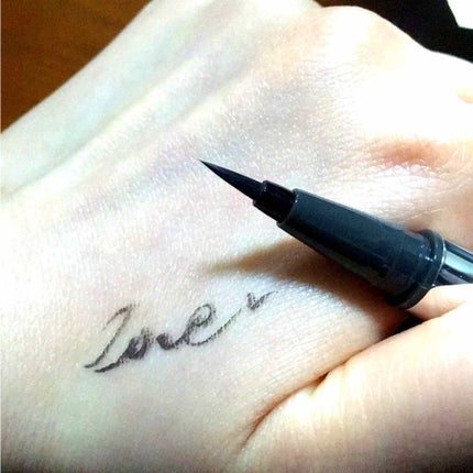 ラブ・ライナー リキッドアイライナーR3/ラブ・ライナー/リキッドアイライナーを使ったクチコミ(2枚目)