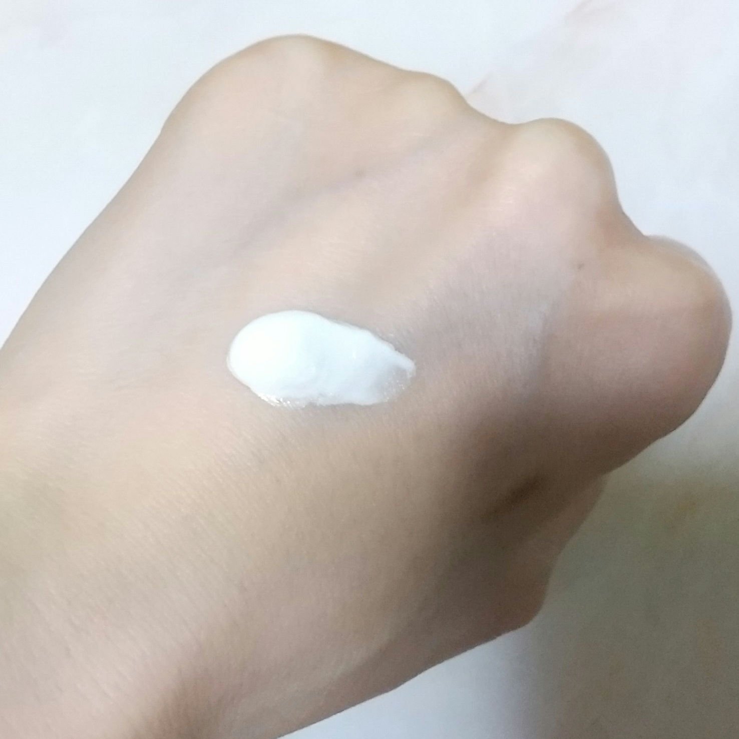 オールオインワンCCクリーム/HORN/化粧下地を使ったクチコミ（3枚目）