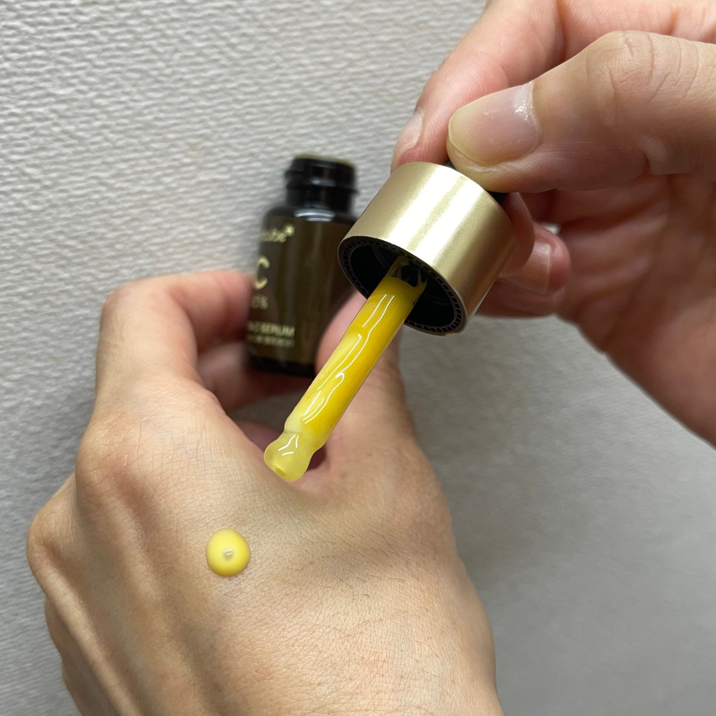 LEN on LIPS 「皆さんこんばんは🌙本日はmedicube様のディープビタCアン..」(4枚目)