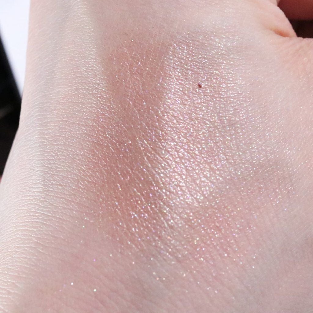 フェイスイルミネーター/ローラ メルシエ/パウダーハイライトを使ったクチコミ(4枚目)