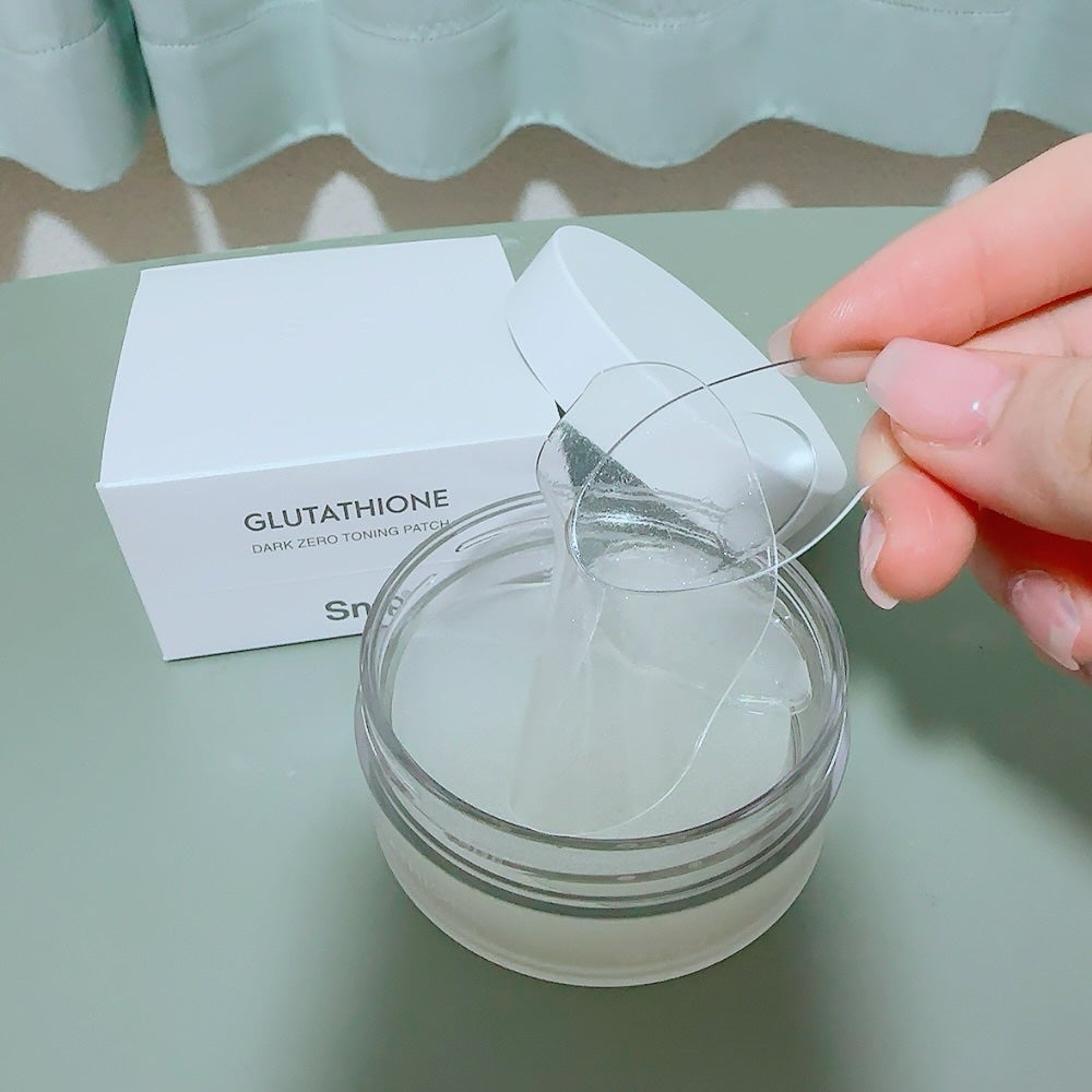 グルタチオンダークゼロトーニングパッチ/SNP/アイケア・アイクリームを使ったクチコミ(2枚目)