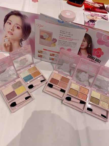 デイジードール アイカラー パレット/DAISY DOLL by MARY QUANT/アイシャドウパレットを使ったクチコミ(1枚目)