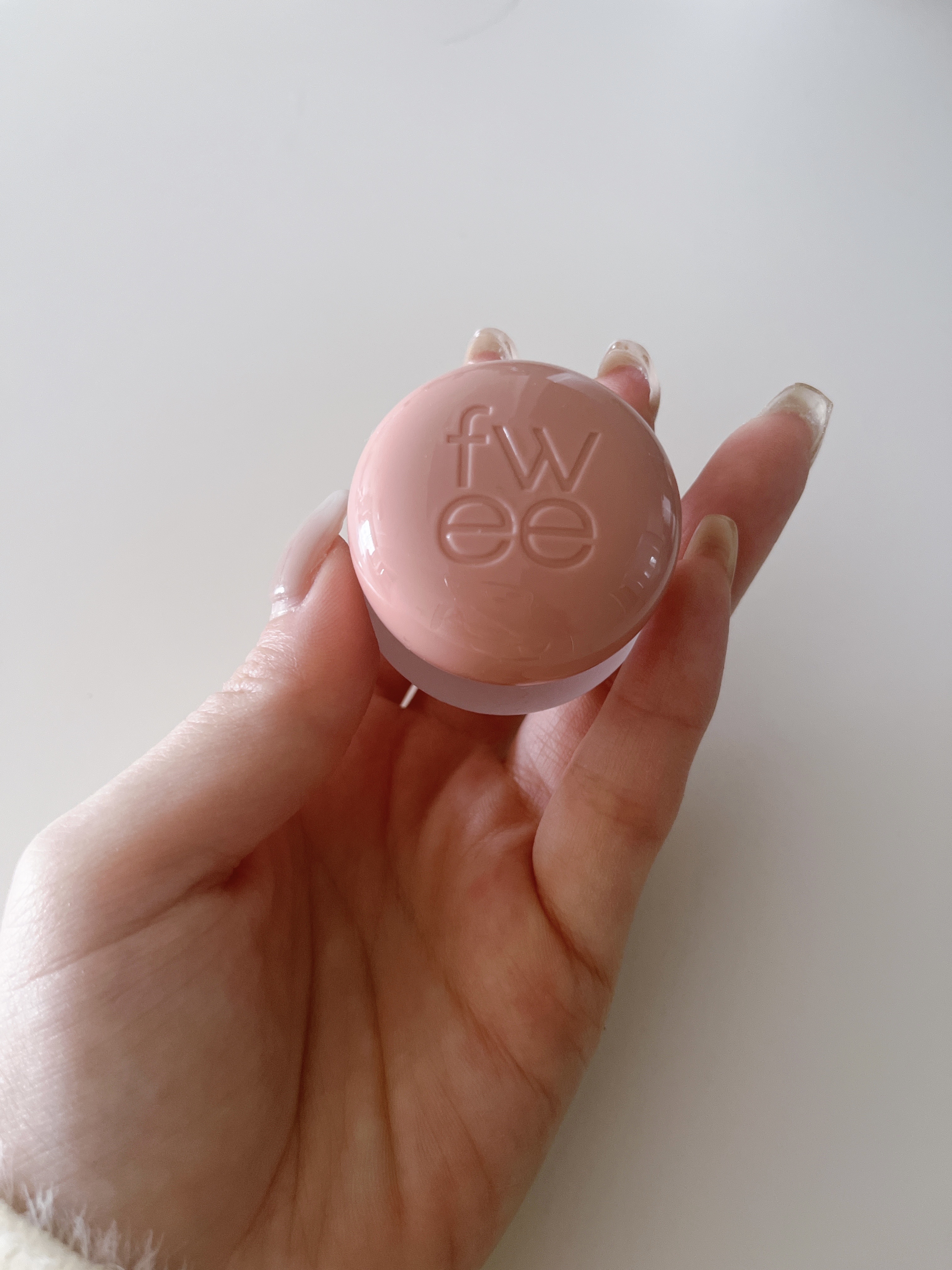 リップアンドチーク ブラーリープリンポット/fwee/口紅を使ったクチコミ（3枚目）