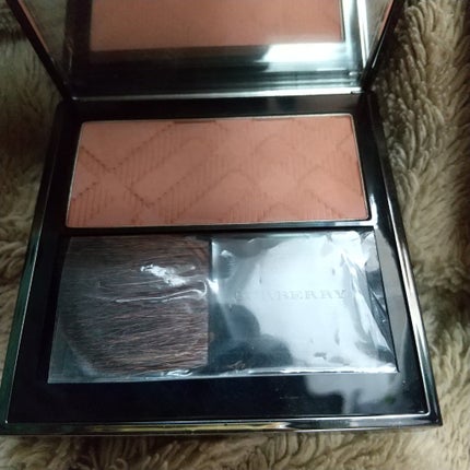 ライトグロウ/Burberry Beauty/パウダーチークを使ったクチコミ(6枚目)
