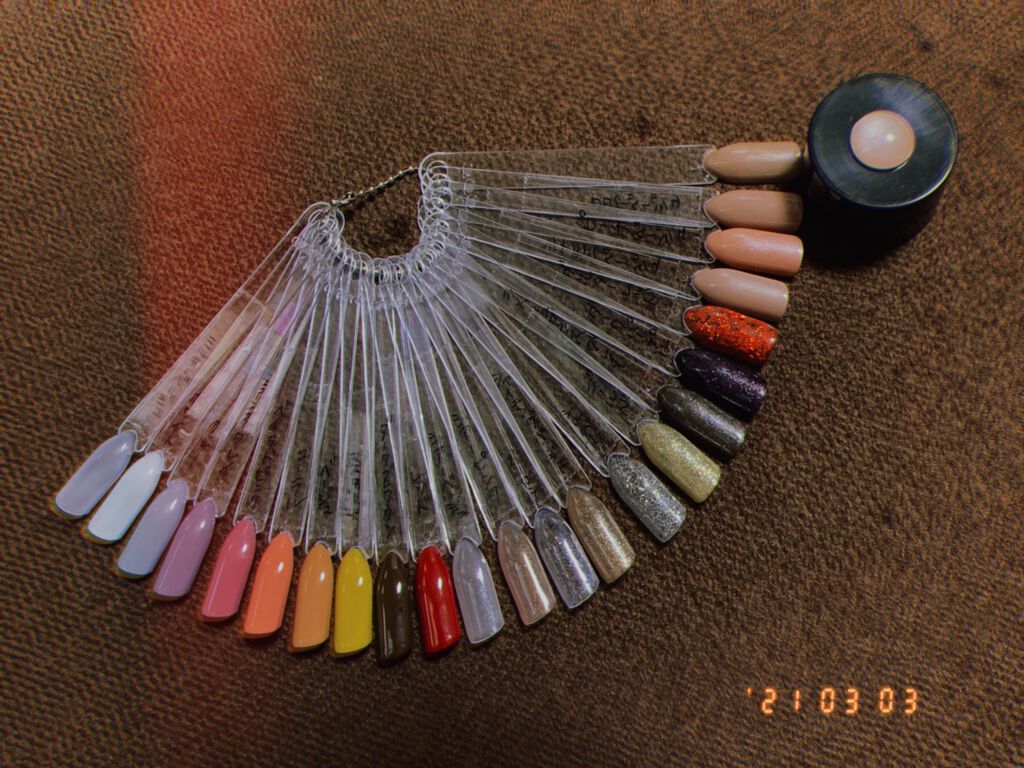 ジェルネイル（ライト対応）/セリア/ジェルネイルを使ったクチコミ（2枚目）